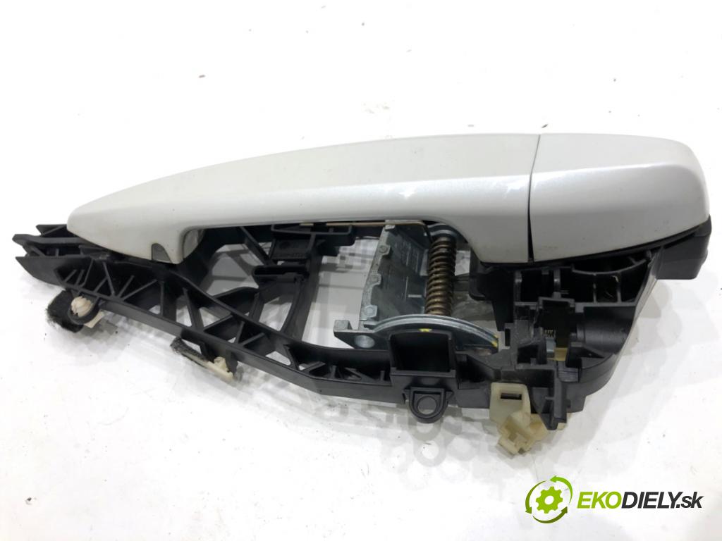 BMW F16 SUV 2015 230 kW xDrive 40 d 2993 Kľučka vonkajšia ľavy zad