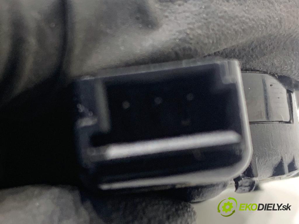 BMW F16 SUV 2015 230 kW xDrive 40 d 2993 Snímač dažďa 9354843 (Snímač dažďa)