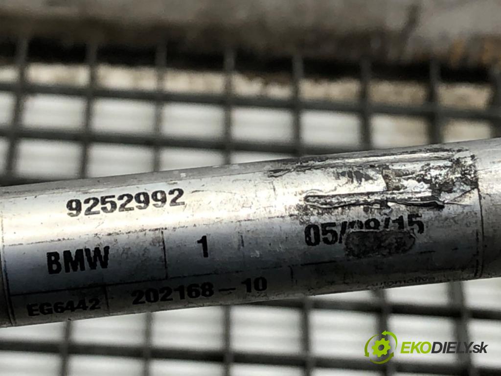 BMW F16 SUV 2015 230 kW xDrive 40 d 2993 rúrka klimatizace 9252992 (Trubka klimatizace)