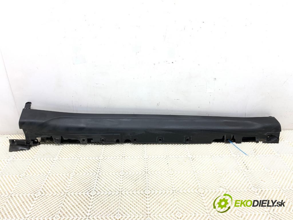BMW F16 SUV 2015 230 kW xDrive 40 d 2993 Lišta prahová pravy 