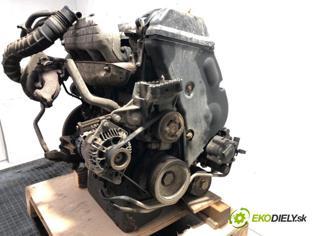 RENAULT MASTER II Skrzynia 2002 84 kW 2.8 dTI 2799 Motor KOMPLETNÍ: 8140.43