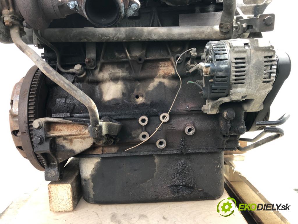 RENAULT MASTER II Skrzynia 2002 84 kW 2.8 dTI 2799 Motor KOMPLETNÍ: 8140.43