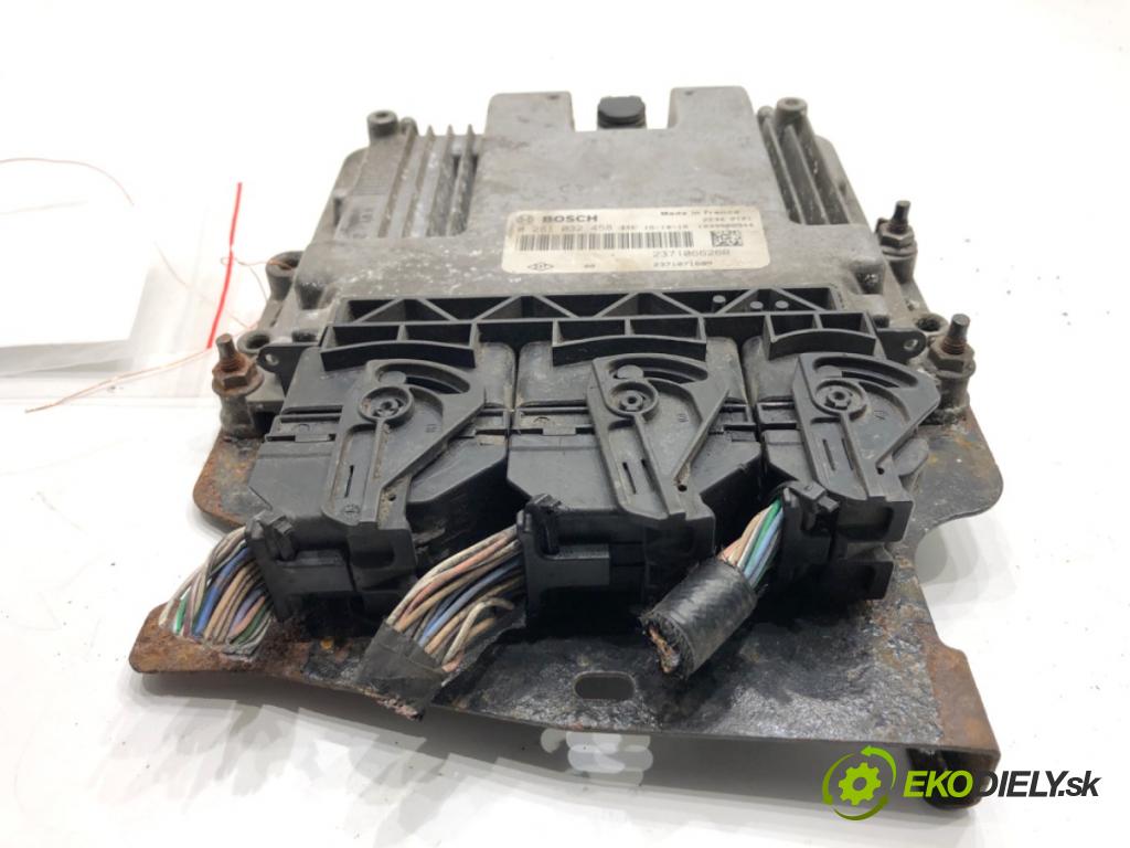 RENAULT TRAFIC III Autobus 2015 92 kW 1.6 dCi 125 (JGMH) 1598 riadiaca jednotka Motor 237106626R (Riadiaca jednotka)