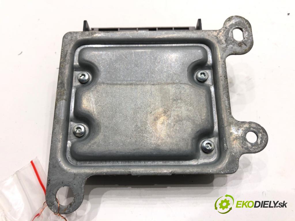 RENAULT TRAFIC III Autobus 2015 92 kW 1.6 dCi 125 (JGMH) 1598 senzor airbag 985104418R (Snímač)