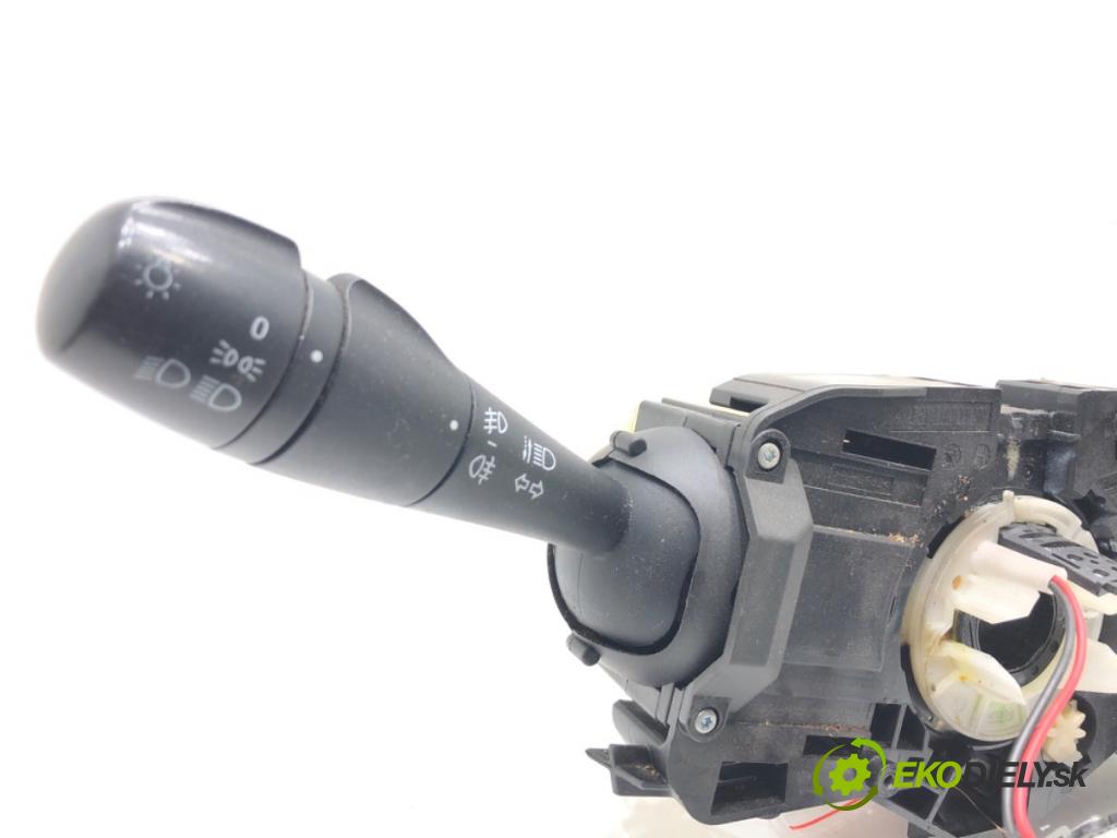 RENAULT TRAFIC III Autobus 2015 92 kW 1.6 dCi 125 (JGMH) 1598 Prepínač kombinovaný 255679704R (Prepínacie páčky pod volantom)