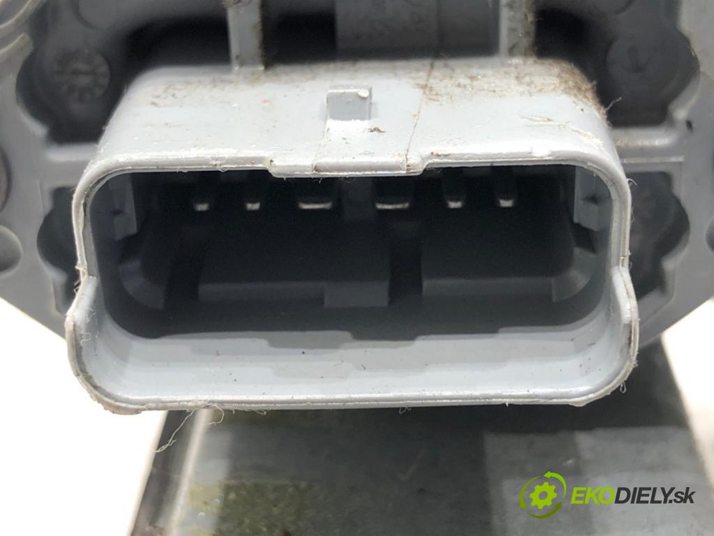 RENAULT TRAFIC III Autobus 2015 92 kW 1.6 dCi 125 (JGMH) 1598 Mechanizmus okna ľavy predný 128001502