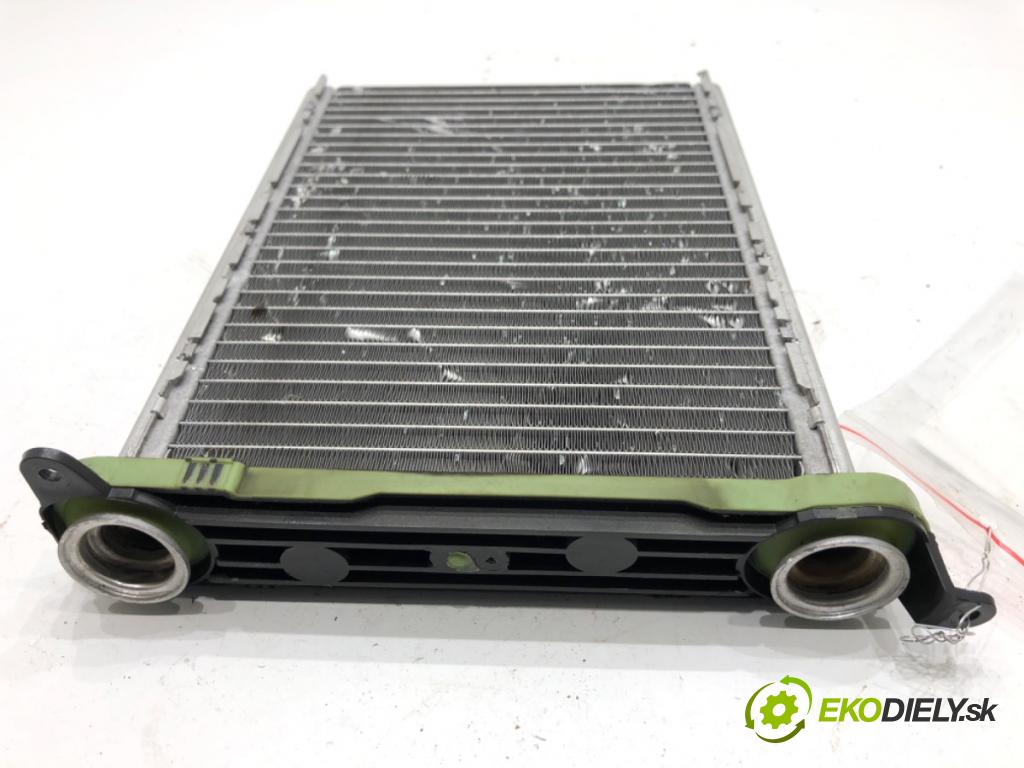 RENAULT TRAFIC III Autobus 2015 92 kW 1.6 dCi 125 (JGMH) 1598 topné těleso radiátor topení T1007696SAA (Radiátor topení)