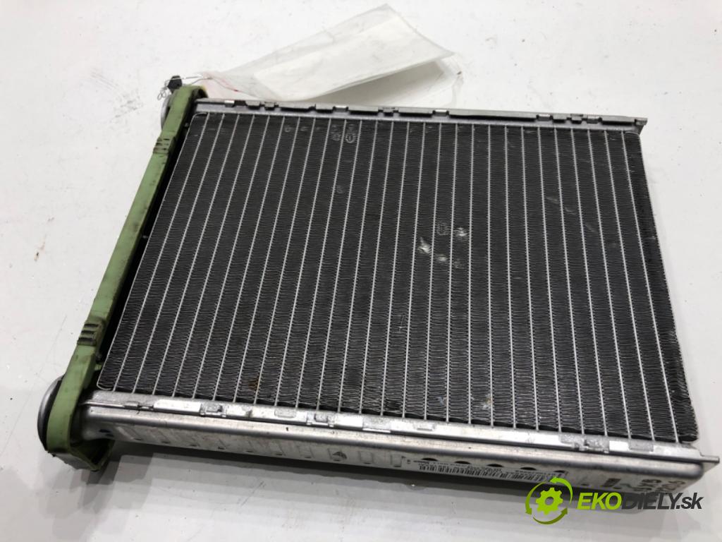 RENAULT TRAFIC III Autobus 2015 92 kW 1.6 dCi 125 (JGMH) 1598 topné těleso radiátor topení T1007696SAA (Radiátor topení)