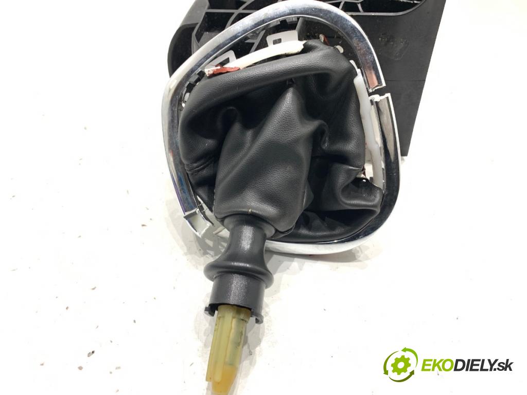 RENAULT TRAFIC III Autobus 2015 92 kW 1.6 dCi 125 (JGMH) 1598 kulisa 969357790R (Řadicí páka (kulisa) )