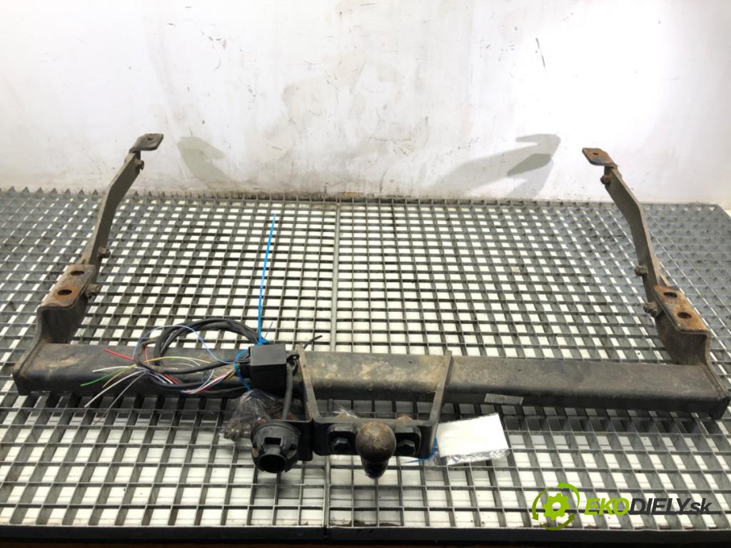 RENAULT TRAFIC III Autobus 2015 92 kW 1.6 dCi 125 (JGMH) 1598 Hák tažné zařízení  (Tažné zařízení)