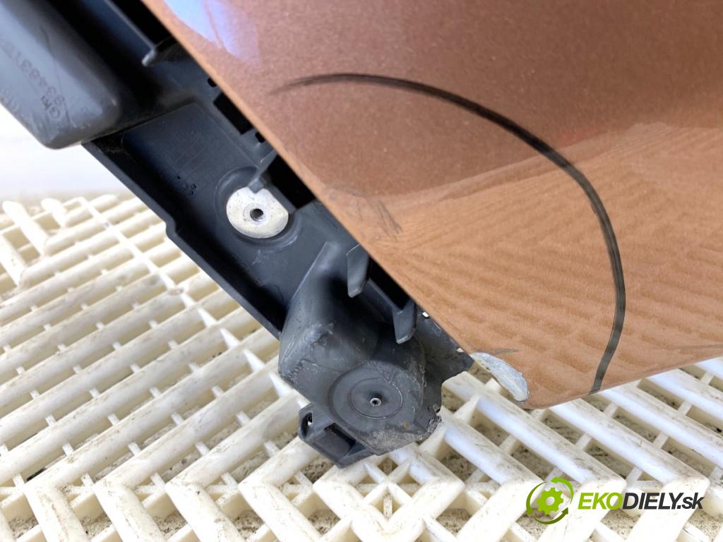 RENAULT TRAFIC III Autobus 2015 92 kW 1.6 dCi 125 (JGMH) 1598 blatník levý přední část