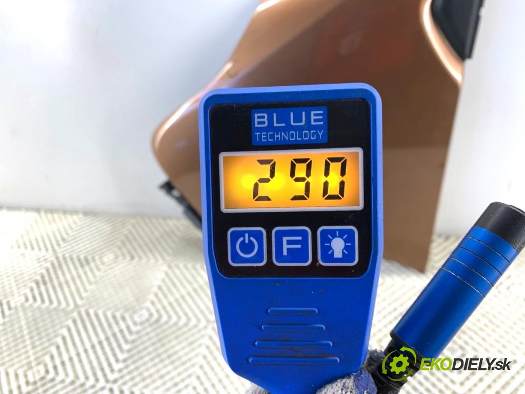 RENAULT TRAFIC III Autobus 2015 92 kW 1.6 dCi 125 (JGMH) 1598 blatník levý přední část