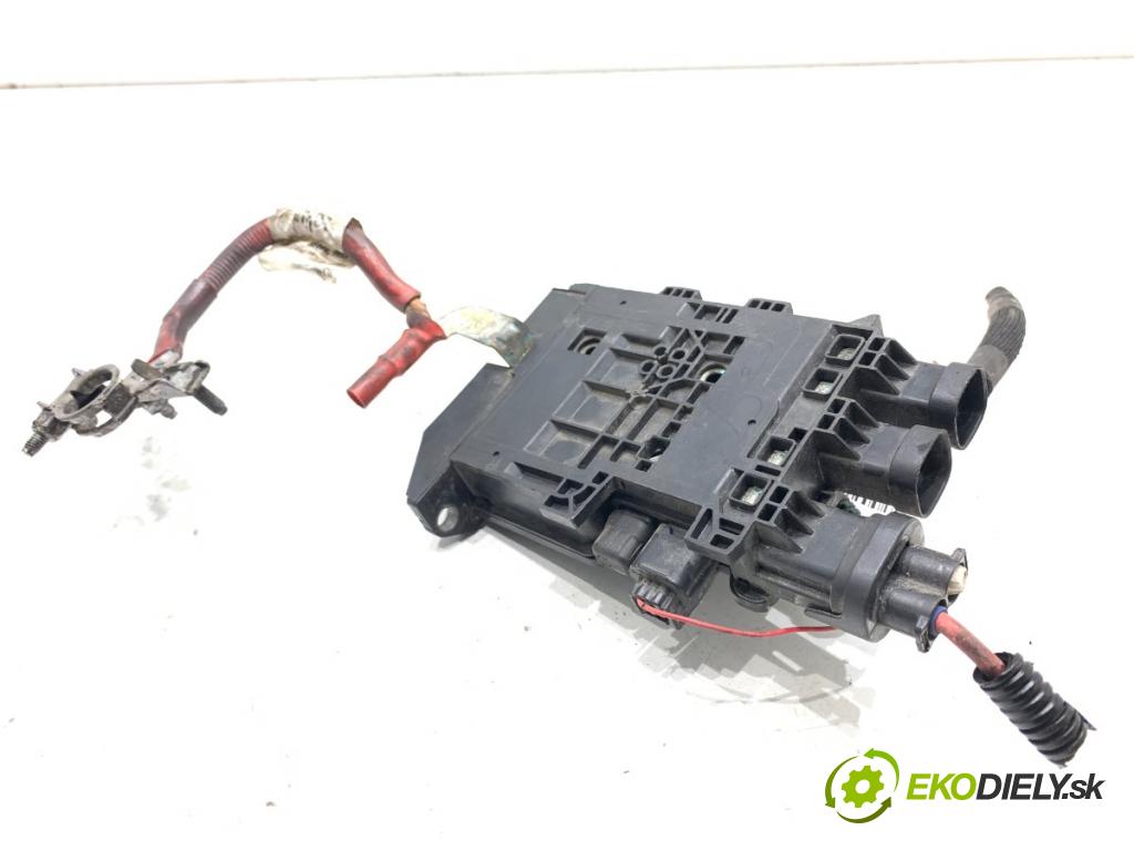 RENAULT TRAFIC III Autobus 2015 92 kW 1.6 dCi 125 (JGMH) 1598 svorka plus