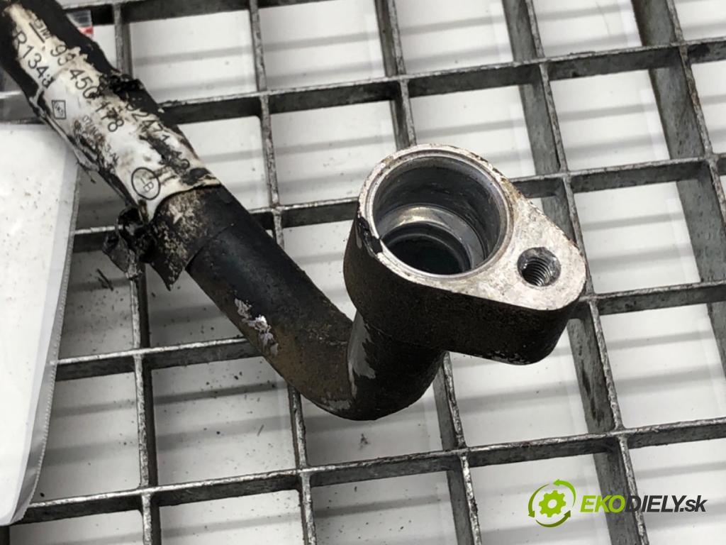 RENAULT TRAFIC III Autobus 2015 92 kW 1.6 dCi 125 (JGMH) 1598 rúrka klimatizace 93450178 (Trubka klimatizace)