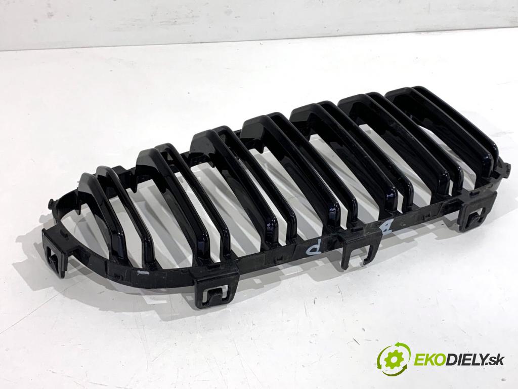 BMW F34 liftback 2017 135 kW 320 i 1998 mřížka maska mřížky pravá  (Přední mřížka (maska chladiče))