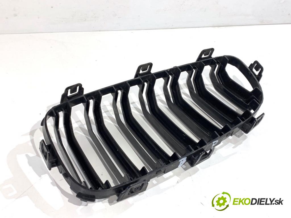 BMW F34 liftback 2017 135 kW 320 i 1998 mřížka maska mřížky pravá  (Přední mřížka (maska chladiče))