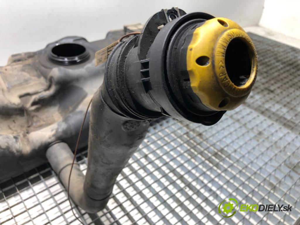 VW CRAFTER 30 50 Platforma / podwozie 2015 80 kW 2.0 TDI 1968 Nádržka paliva A9064712801 (Palivová nádrž)