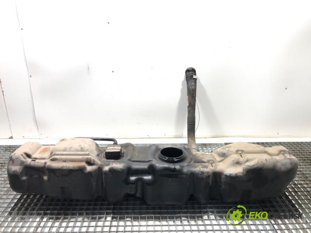 VW CRAFTER 30 50 Platforma / podwozie 2015 80 kW 2.0 TDI 1968 Nádržka paliva A9064712801 (Palivová nádrž)