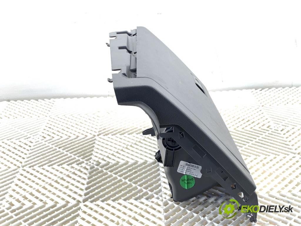 VW TRANSPORTER T6 Autobus 2020 81 kW 2.0 TDI 1968 Priehradka, kastlík spolujazdca 7L1858007 (Priehradka (kastlík))