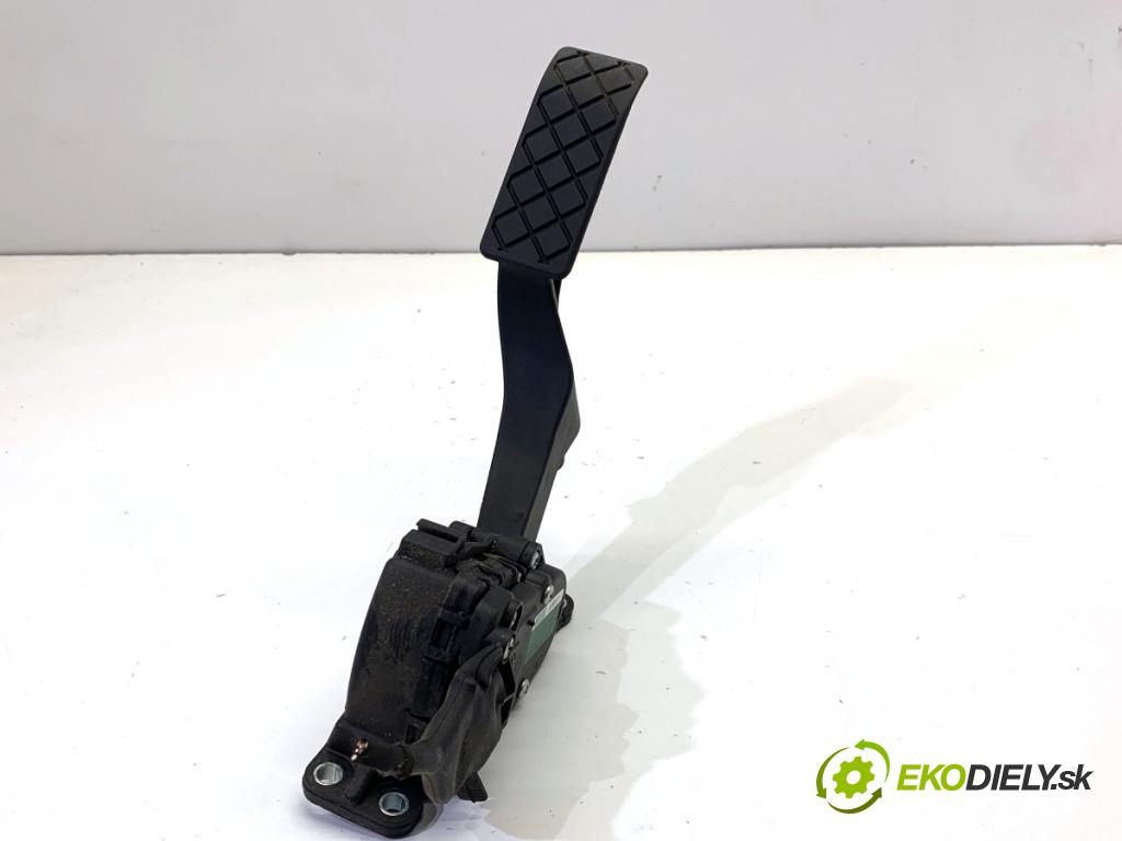 VW TRANSPORTER T6 Autobus 2020 81 kW 2.0 TDI 1968 Potenciometer plynu 7E1721503C (Potenciometer plynového pedálu)