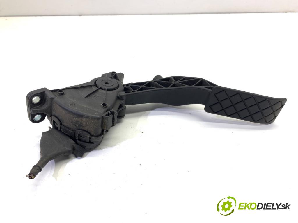 VW TRANSPORTER T6 Autobus 2020 81 kW 2.0 TDI 1968 Potenciometer plynu 7E1721503C (Potenciometer plynového pedálu)