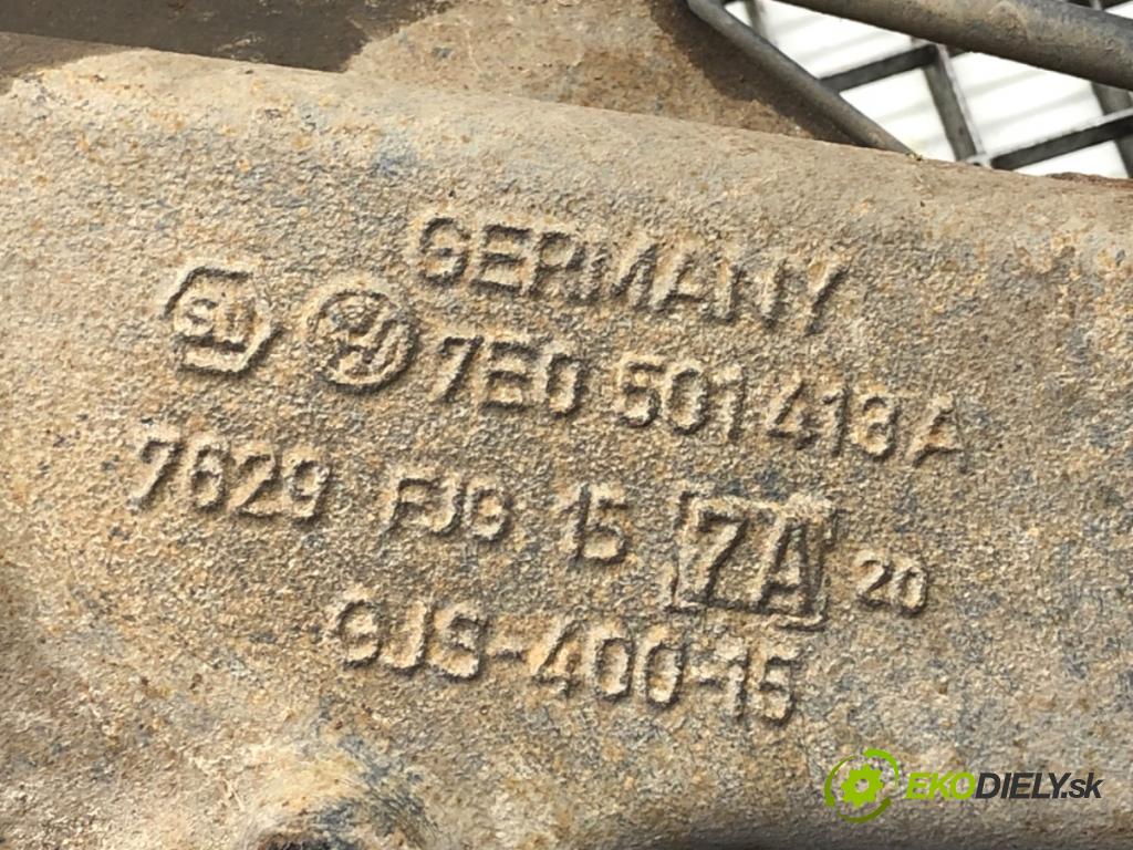VW TRANSPORTER T6 Autobus 2020 81 kW 2.0 TDI 1968 Rameno náboj ľavy zad 7E0501413A