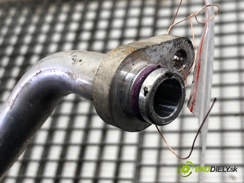 VW TRANSPORTER T6 Autobus 2020 81 kW 2.0 TDI 1968 rúrka klimatizace 7LA816744A (Trubka klimatizace)