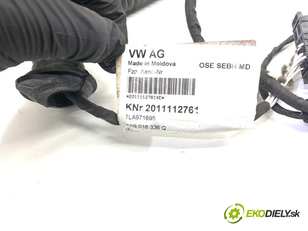 VW TRANSPORTER T6 Autobus 2020 81 kW 2.0 TDI 1968 káblovačka dveře zadní část pravý 7LA971695