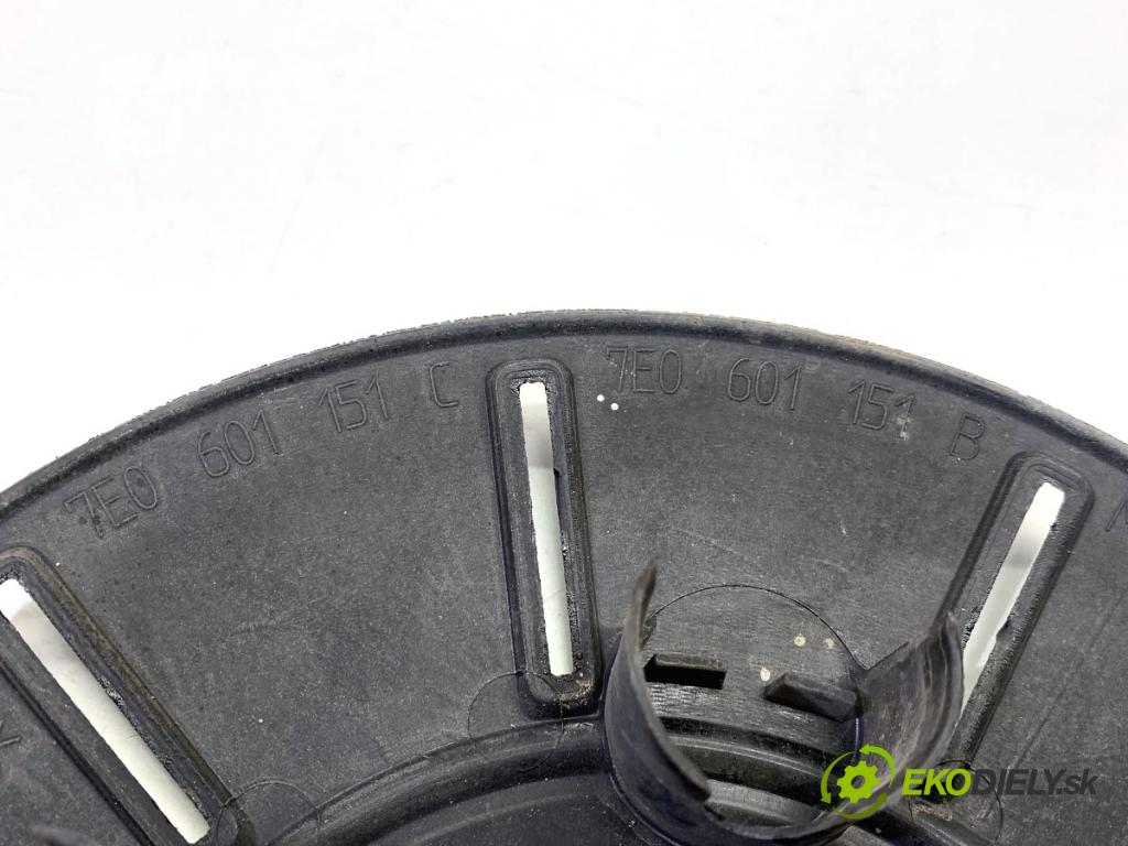 VW TRANSPORTER T6 Autobus 2020 81 kW 2.0 TDI 1968 puklica Krytky 7E0601151C