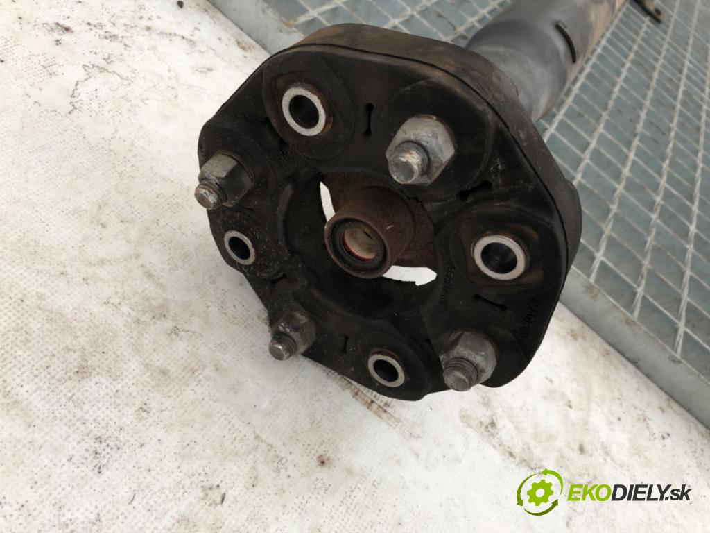 VW CRAFTER 30 50 Platforma / podwozie 2015 80 kW 2.0 TDI 1968 Kardaň, hriadeľ hnací zad A9064104801 A9064107516 (Kardaňový hriadeľ)