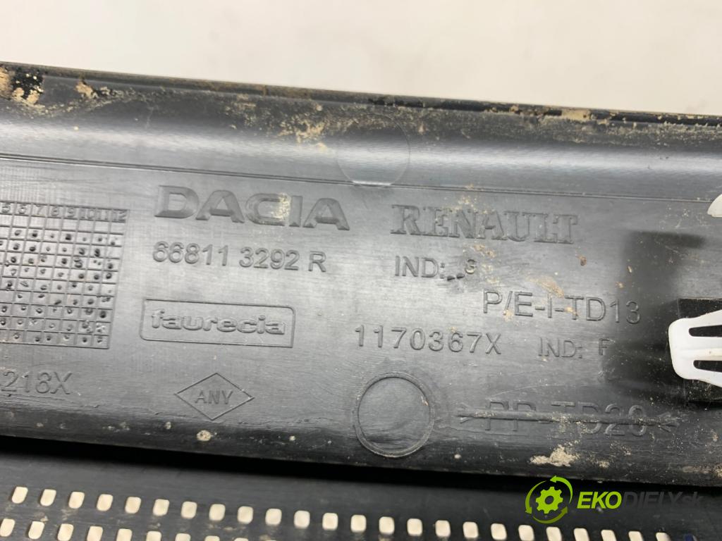 DACIA DUSTER SUV 2022 85 kW 1.5 dCi 115 (HMAD) 1461 Torpédo, plast pod čelné okno 668113292R (Torpédo (plast pod čelným sklom))