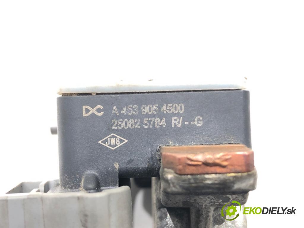 DACIA DUSTER SUV 2022 85 kW 1.5 dCi 115 (HMAD) 1461 svorka MINUS: 250825784R