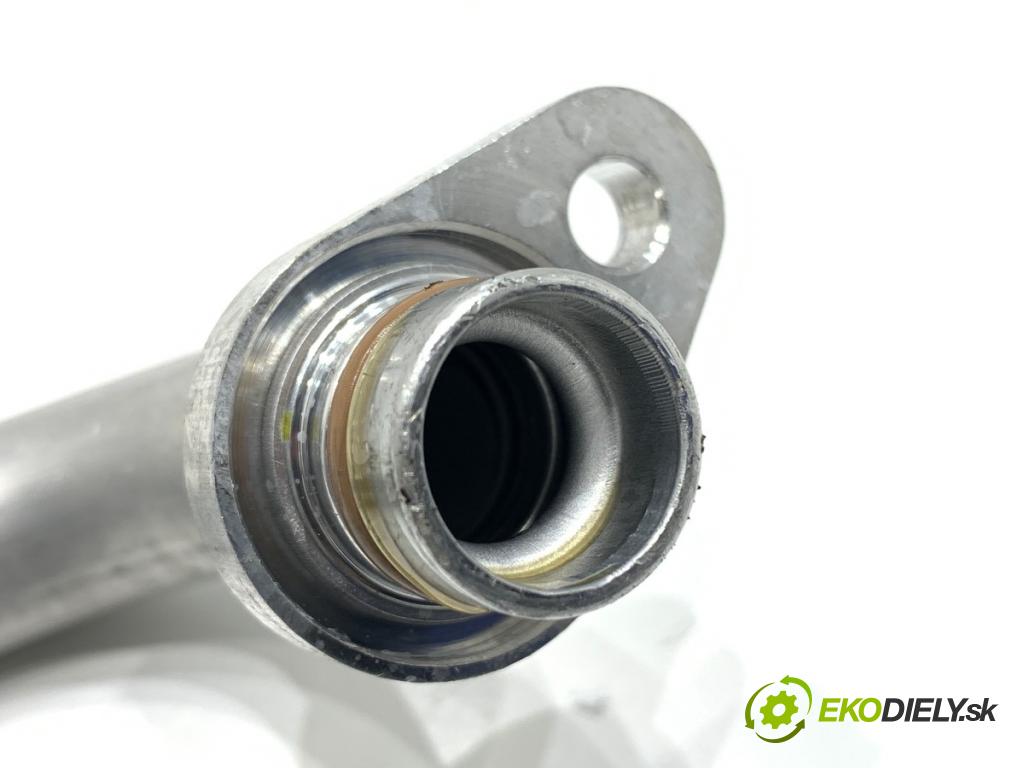 DACIA DUSTER SUV 2022 85 kW 1.5 dCi 115 (HMAD) 1461 rúrka klimatizace 924802645R (Trubka klimatizace)