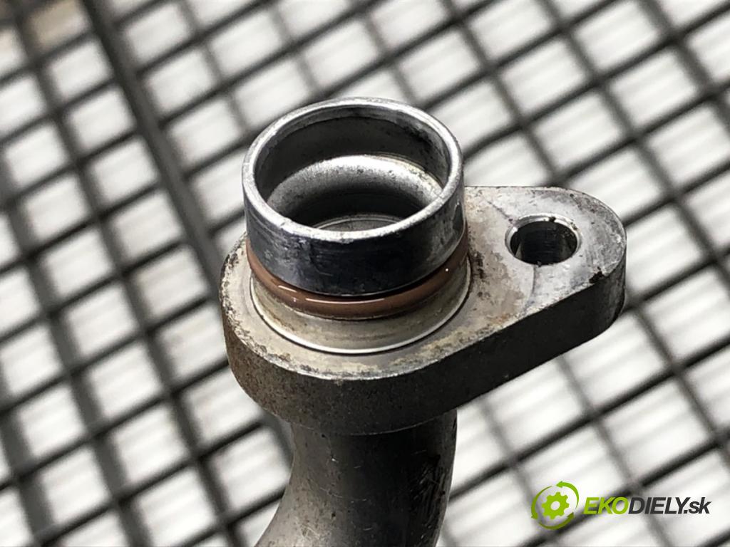 DACIA DUSTER SUV 2022 85 kW 1.5 dCi 115 (HMAD) 1461 rúrka klimatizace 924545651R (Trubka klimatizace)