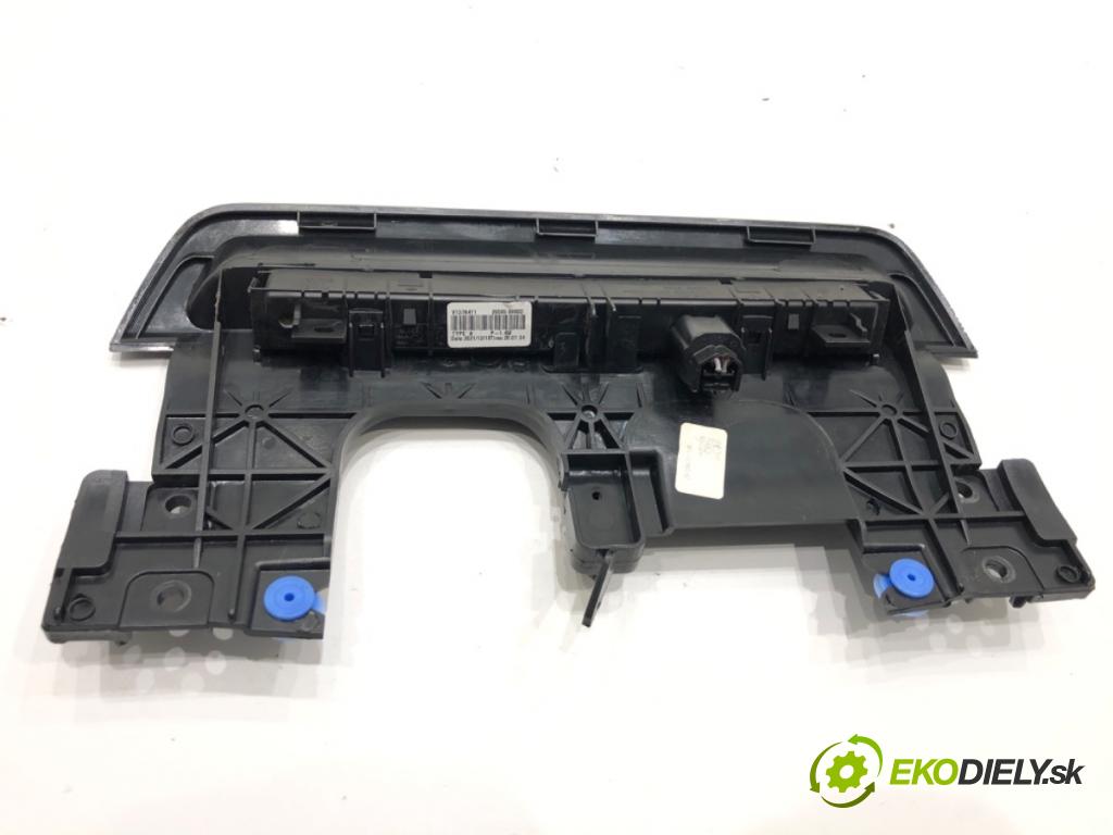 DACIA DUSTER SUV 2022 85 kW 1.5 dCi 115 (HMAD) 1461 Svetlo brzdových svetiel 265958990D