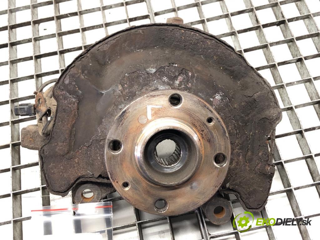 SUZUKI SWIFT III liftback 2006 68 kW 1.3 (RS 413) 1328 náboj ľavy predný 