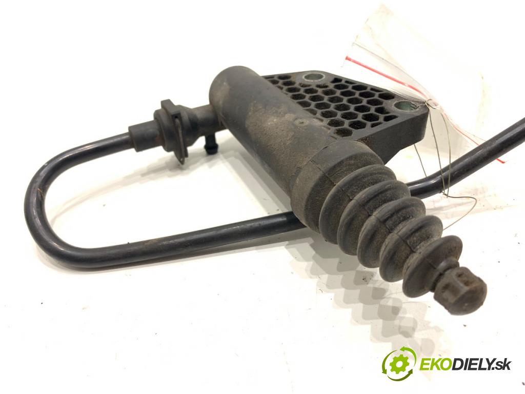 SUZUKI SWIFT III liftback 2006 68 kW 1.3 (RS 413) 1328 Spojkový valec pumpa spojky  (Spojkový valec)