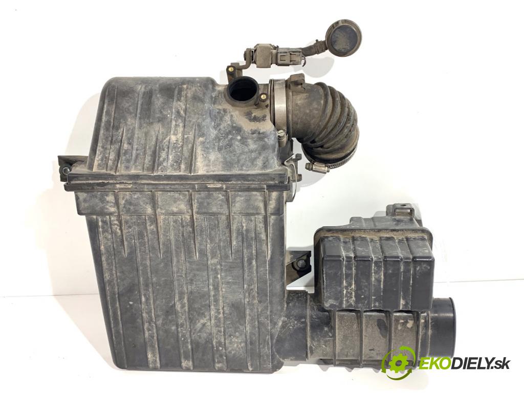 SUZUKI SWIFT III liftback 2006 68 kW 1.3 (RS 413) 1328 Obal filtra vzduchu 63J-A01 (Obal vzduchového filtra)