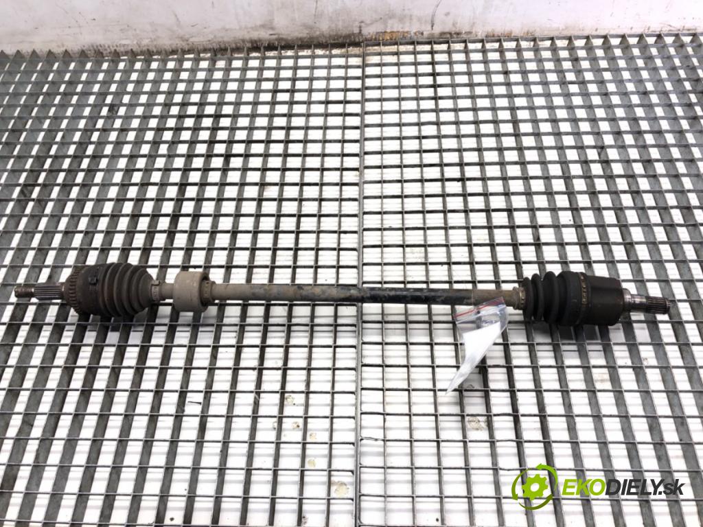SUZUKI SWIFT III liftback 2006 68 kW 1.3 (RS 413) 1328 Poloos pravy predný 