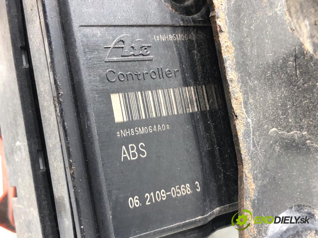 SUZUKI SWIFT III liftback 2006 68 kW 1.3 (RS 413) 1328 pumpa ABS 62J0 (Pumpa ABS)