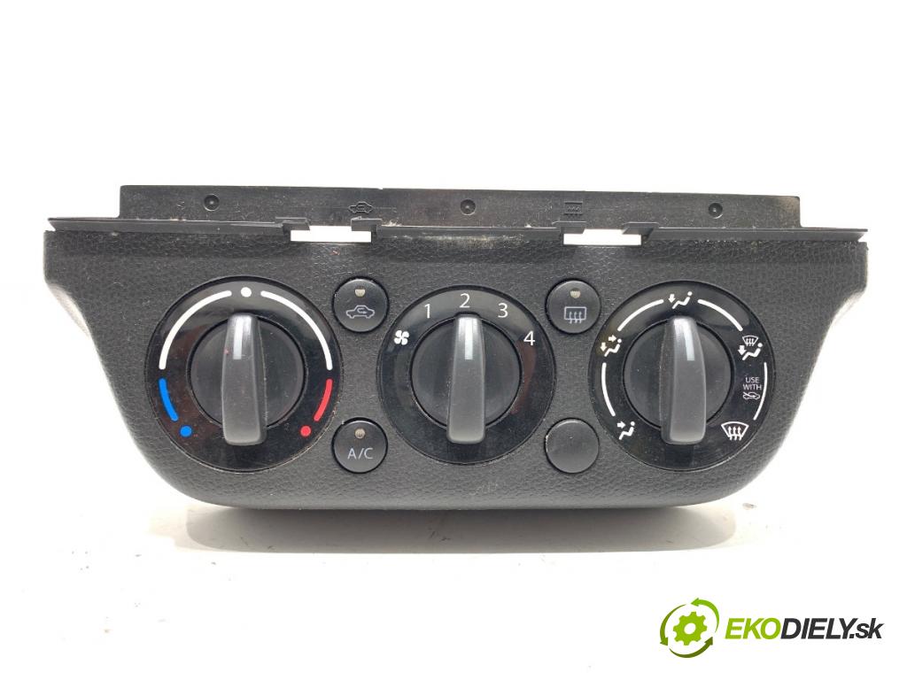 SUZUKI SWIFT III liftback 2006 68 kW 1.3 (RS 413) 1328 Panel ovládania kúrenia  (Prepínacie páčky pod volantom)
