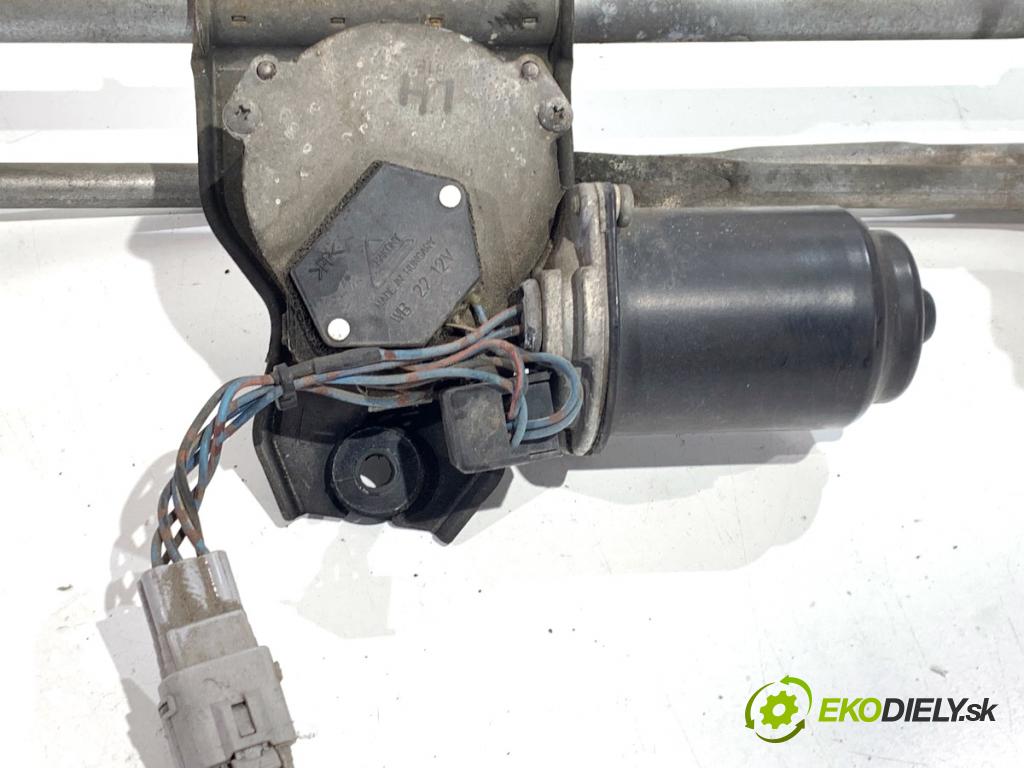 SUZUKI SWIFT III liftback 2006 68 kW 1.3 (RS 413) 1328 Mechanizmus stieračov predný  (Motorček stieračov predný)