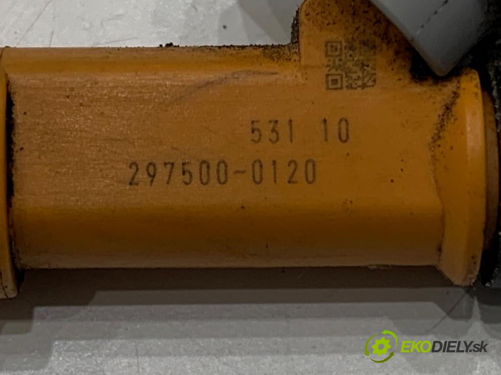 SUZUKI SWIFT III liftback 2006 68 kW 1.3 (RS 413) 1328 Lišta vstrekovacia 297500-0120 (Vstrekovacia lišta)