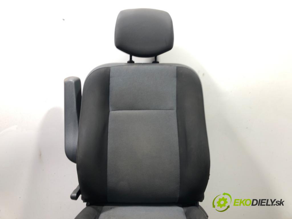RENAULT MASTER III Autobus 2015 120 kW 2.3 dCi 165 FWD (JV0P, JV0U) 2298 Sedadlo ľavy predný