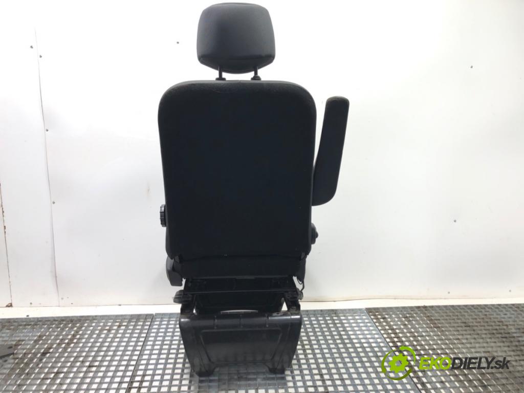RENAULT MASTER III Autobus 2015 120 kW 2.3 dCi 165 FWD (JV0P, JV0U) 2298 Sedadlo ľavy predný