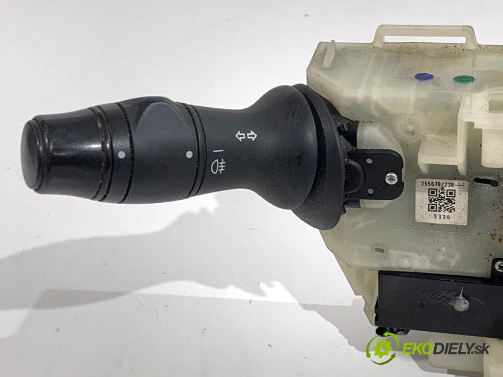 RENAULT MASTER III Autobus 2015 120 kW 2.3 dCi 165 FWD (JV0P, JV0U) 2298 Prepínač kombinovaný 255679223R (Prepínacie páčky pod volantom)