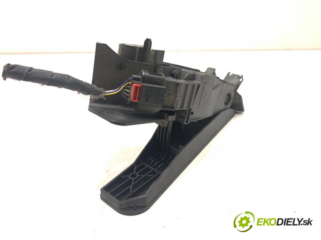 VW TIGUAN SUV 2013 81 kW 2.0 TDI 1968 Potenciometer plynu 1K1721503BD (Potenciometer plynového pedálu)