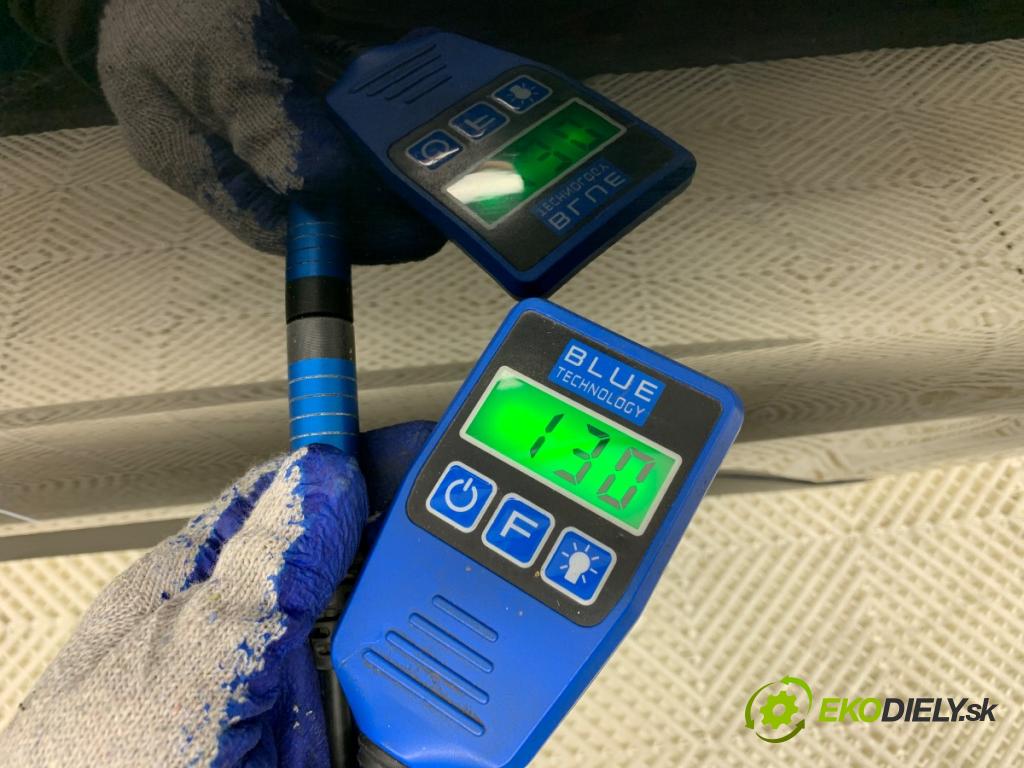 VW TIGUAN SUV 2013 81 kW 2.0 TDI 1968 Dvere ľavy zad LC9X