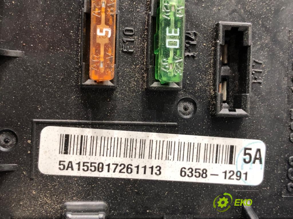 VW TIGUAN SUV 2013 81 kW 2.0 TDI 1968 Skrinka poistková 3C0937125A (Poistková skrinka)