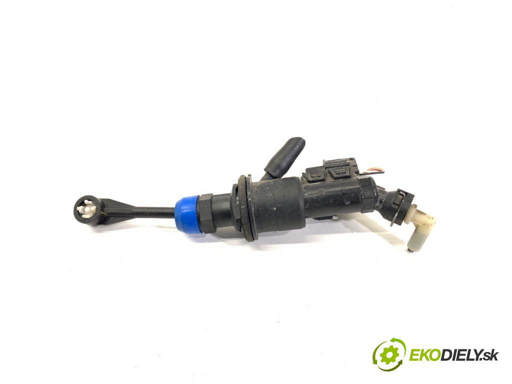 DACIA DUSTER SUV 2022 85 kW 1.5 dCi 115 (HMAD) 1461 Spojkový valec pumpa spojky 306101444R (Spojkový valec)